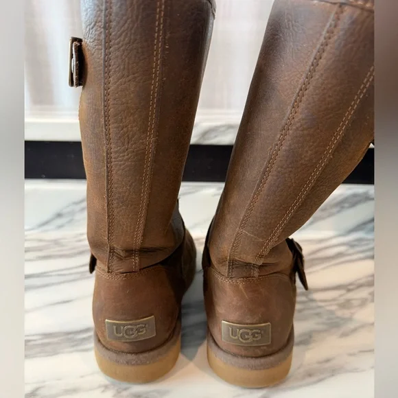 Ugg Sutter Boot - Picture 6 of 13